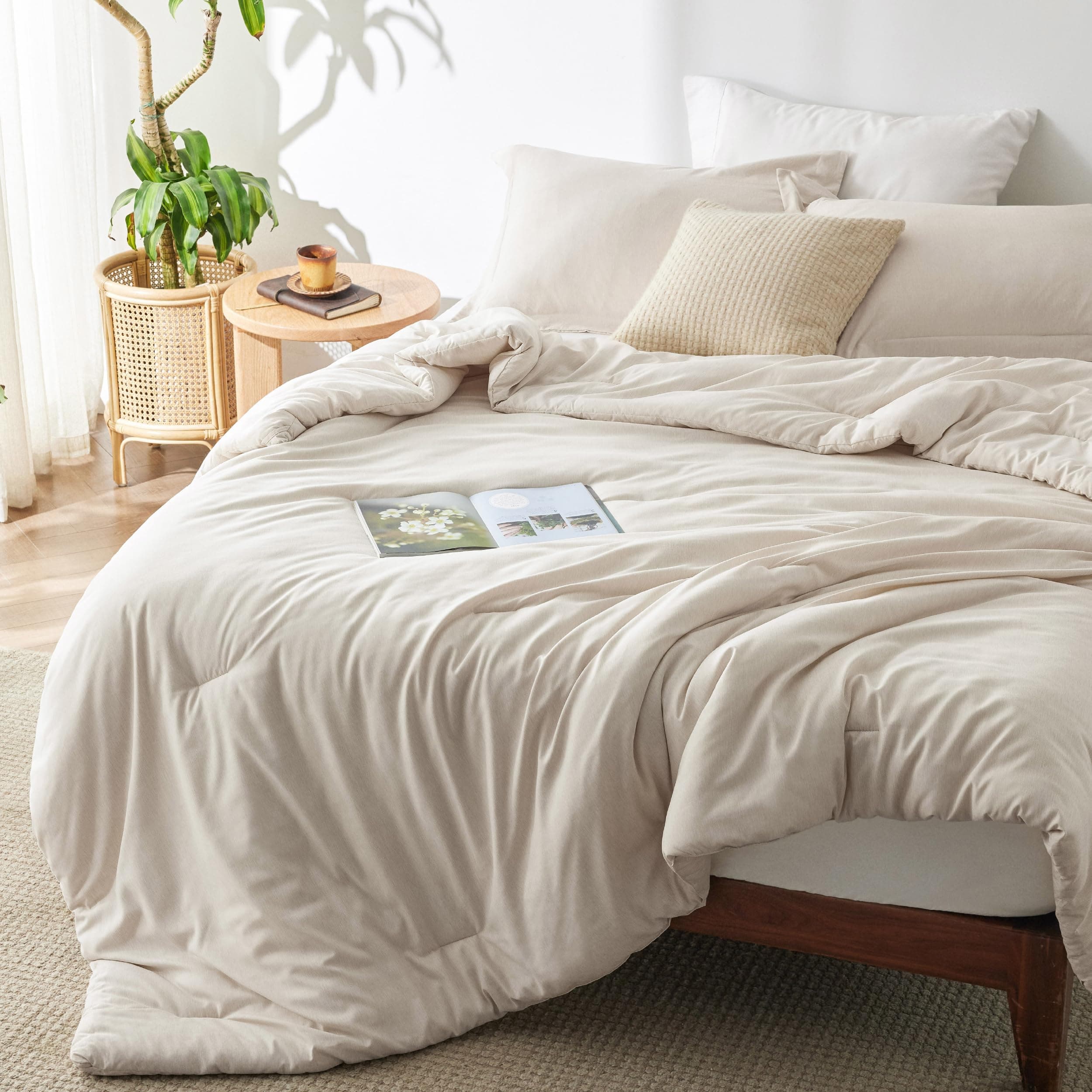 Bedsure King Size Comforter Set, Beige Soft Cationic Dyed Bed Set 3 Pcs — product image 1