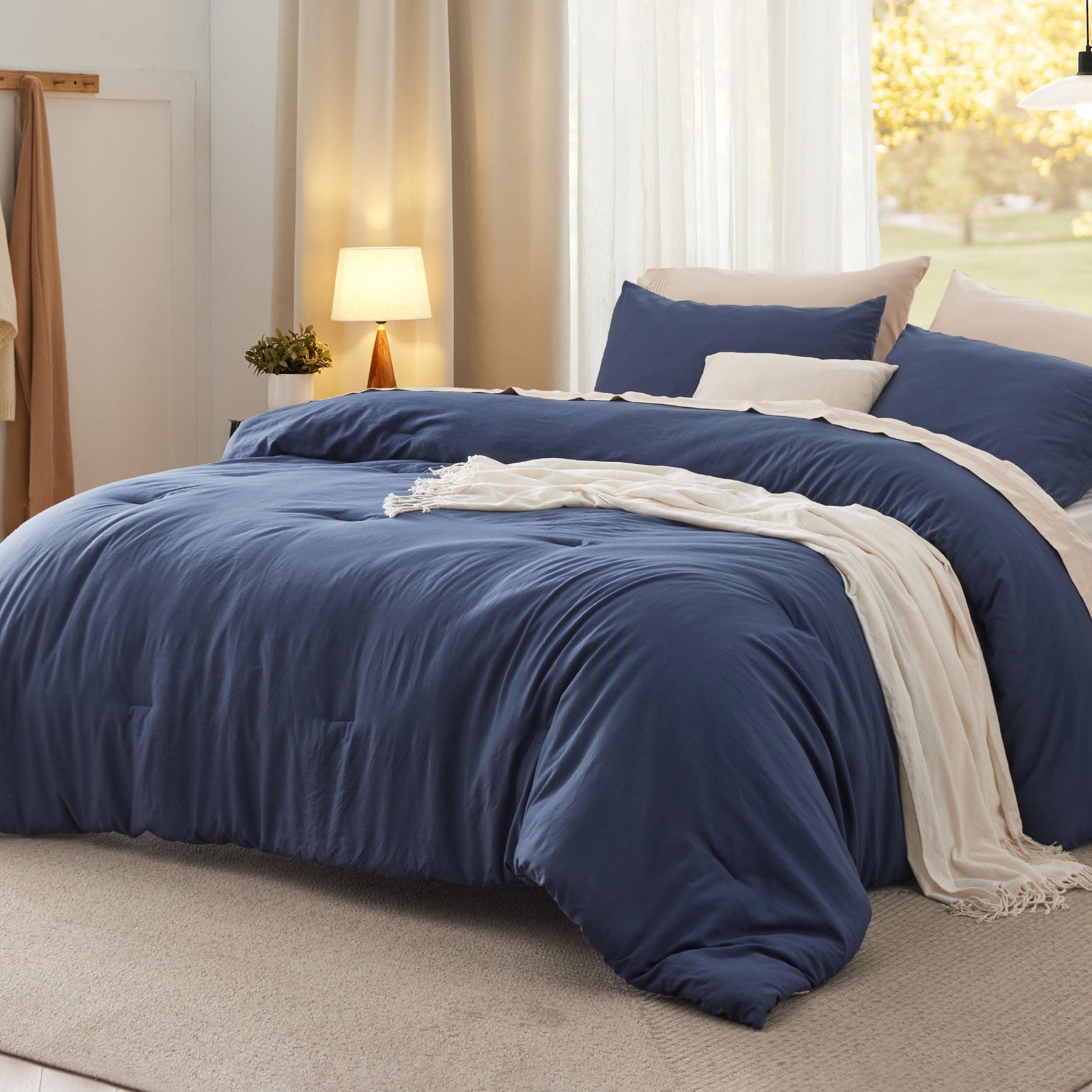 Bedsure Oversized King Comforter Prewashed Bedding Set 3Pcs Navy 120"x98" — product image 1